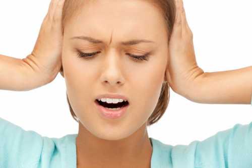 Шум в голове и в ушах, лечение которого нужно проводить согласно выявленным причинам, не стоит игнорировать